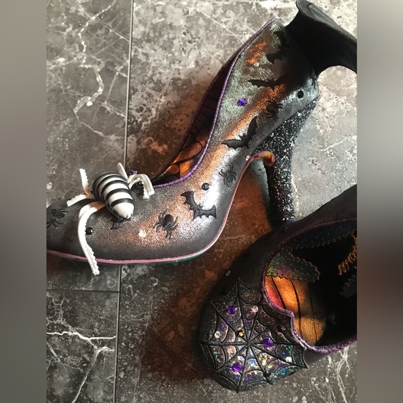 NEW RARE IrregularChoice Batty heels Size 9 in box - Picture 11 of 17